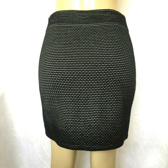 Theory Nilmee Textured Skirt Mini Black White M - Picture 4 of 6